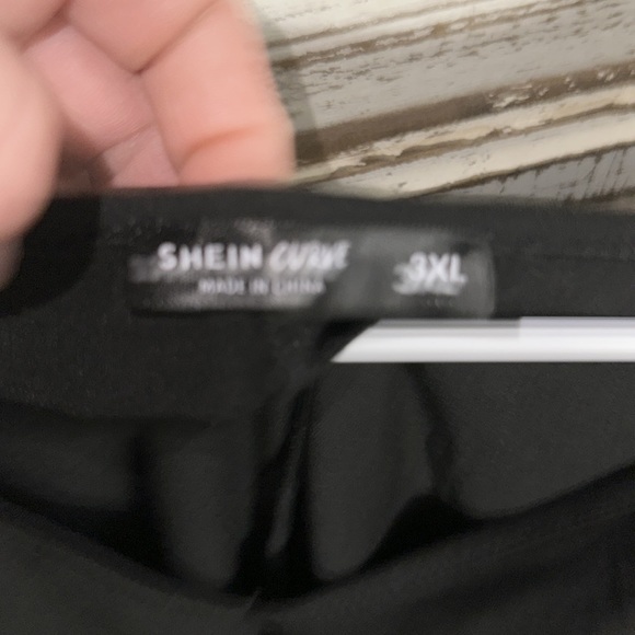 NWOT shein curbe black top with quarter lace sleeves size three x so cute 🥰 - Picture 3 of 6